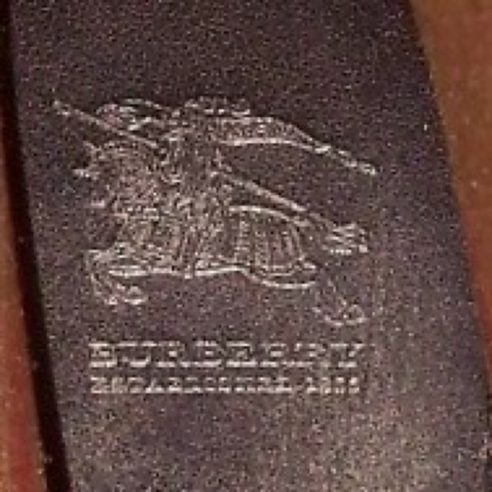 BURBERRY • Fur Trim Glossy Rubber Rain Boots || EUR 38 / US 8 - Picture 5 of 6